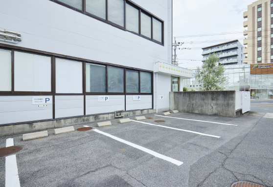 思いやり駐車場 画像